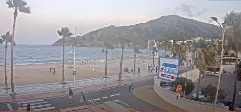 Vista da webcam à beira-mar da Praia de Albir, na província de Alicante